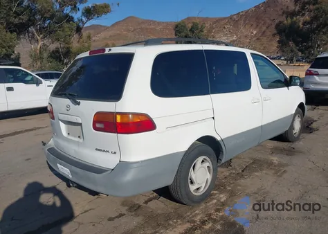 2000 Toyota Sienna Le from USA, damaged, VIN 4T3ZF13C0YU233854